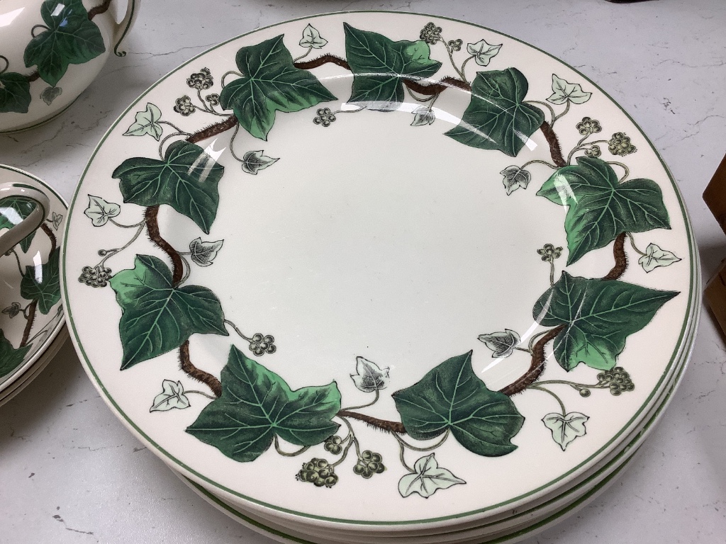 A Wedgwood 'Napoleon Ivy' pattern part dinner service